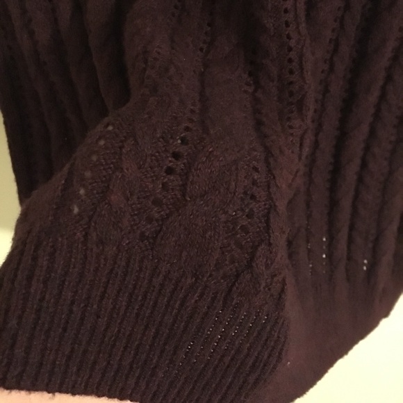 American Eagle sweater - Picture 3 of 4
